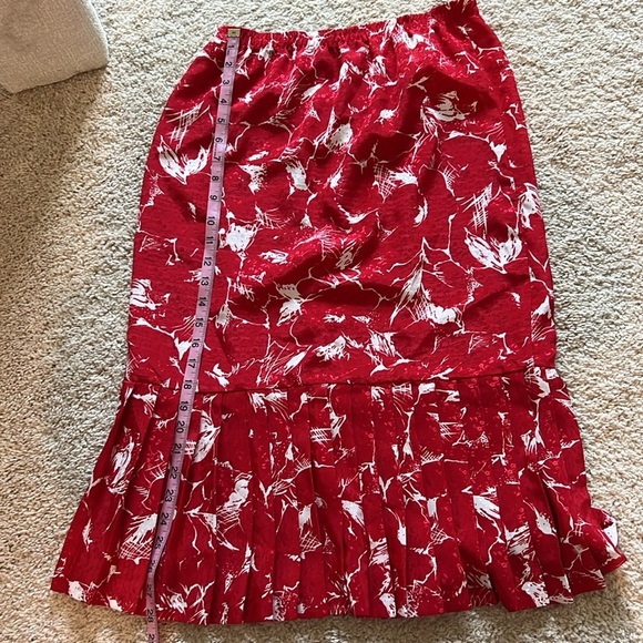 Women’s Patterned skirt - Picture 3 of 6